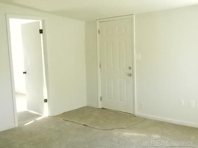 2000 Pearl Avenue, Warren, MI 48091