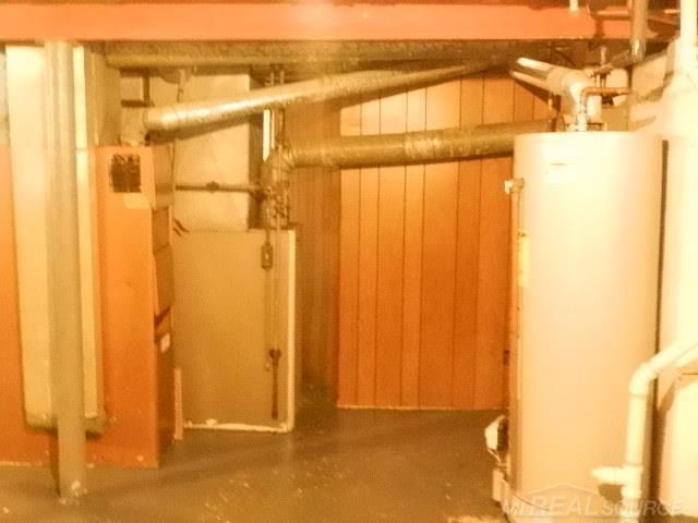 2000 Pearl Avenue, Warren, MI 48091