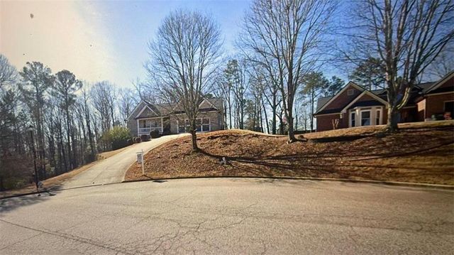 445 Jennifer Springs Drive, Monroe, GA 30656
