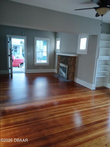 316 Michigan Avenue, Daytona Beach, FL 32114