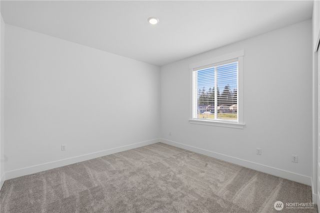 32069 Myrtle Avenue SE, Black Diamond, WA 98010