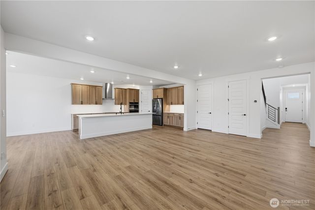 32069 Myrtle Avenue SE, Black Diamond, WA 98010