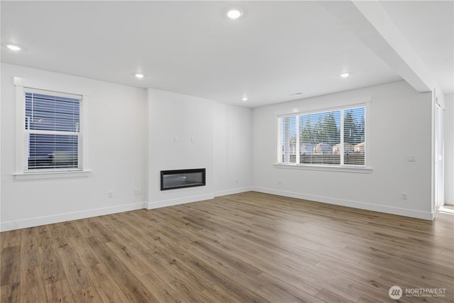 32069 Myrtle Avenue SE, Black Diamond, WA 98010