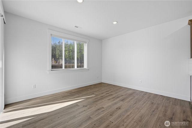 32069 Myrtle Avenue SE, Black Diamond, WA 98010