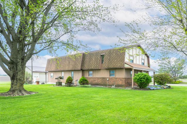 8556 State Route 117, Huntsville, OH 43324