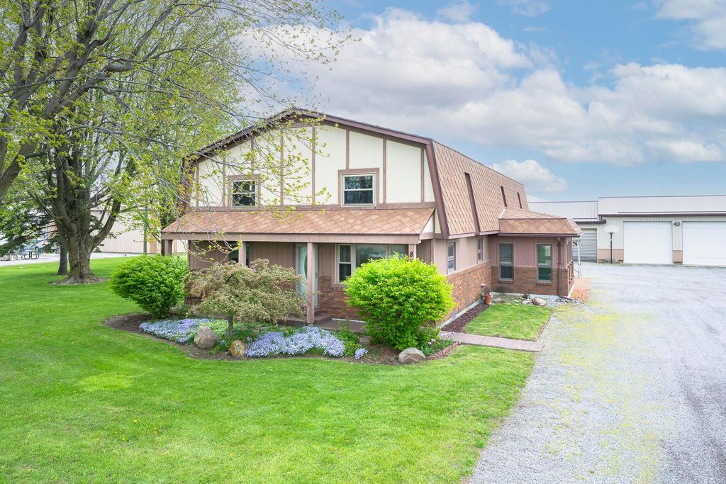 8556 State Route 117, Huntsville, OH 43324