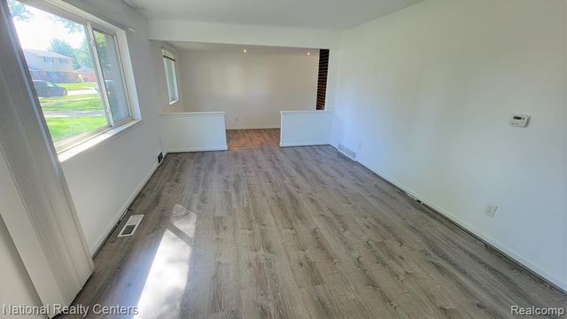 8753 Lozen Drive, Sterling Heights, MI 48313