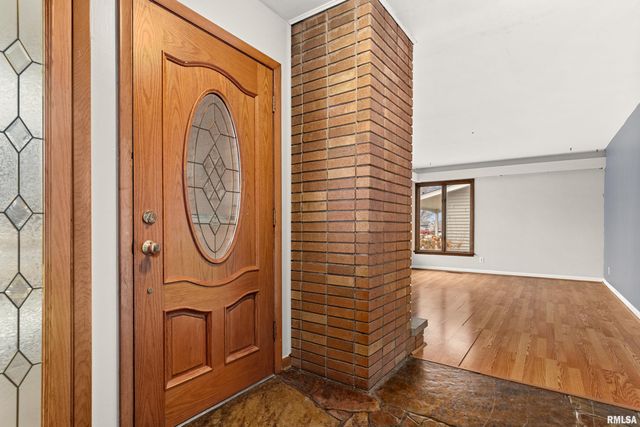 1307 BOBOLINK Drive, Washington, IL 61571