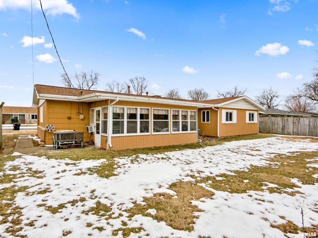 1307 BOBOLINK Drive, Washington, IL 61571