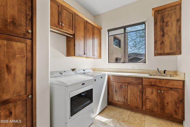 9036 N FIRERIDGE Trail, Fountain Hills, AZ 85268