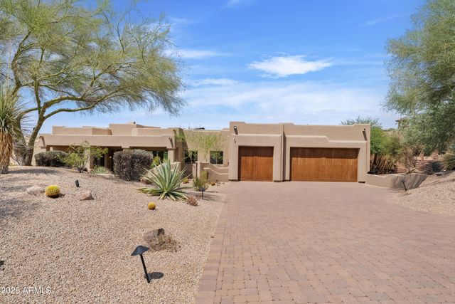9036 N FIRERIDGE Trail, Fountain Hills, AZ 85268