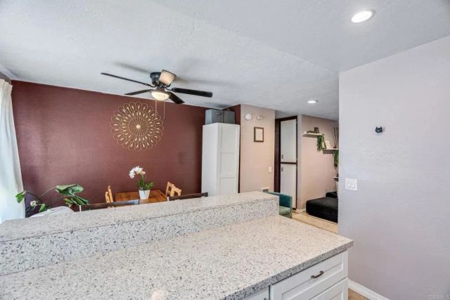 1615 Pentecost Way 6, San Diego, CA 92105