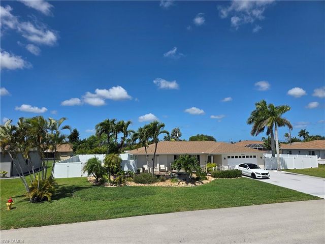 3626 SW 5th PL, Cape Coral, FL 33914