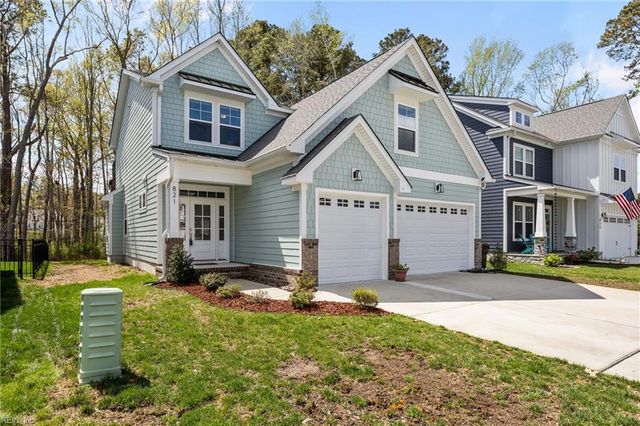 821 Azusa WAY, Virginia Beach, VA 23451