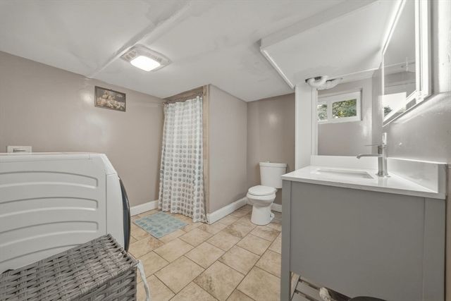 280 Ettrick St, Brockton, MA 02301