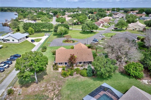 14 Wintergreen Trail, Lake Placid, FL 33852