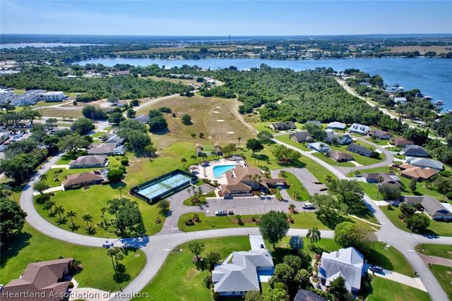 14 Wintergreen Trail, Lake Placid, FL 33852