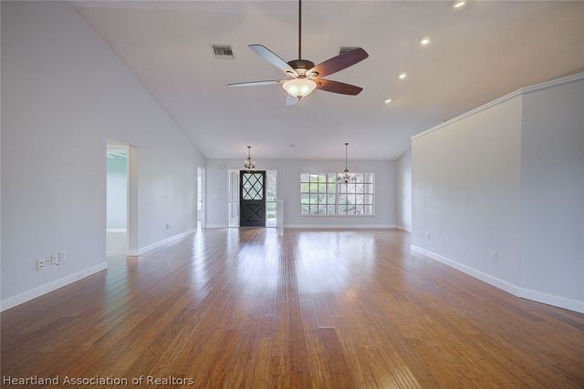 14 Wintergreen Trail, Lake Placid, FL 33852