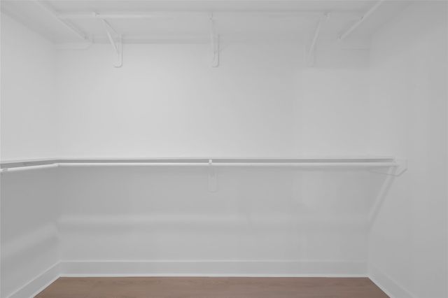 13 Moon Valley Court, Panorama Village, TX 77304