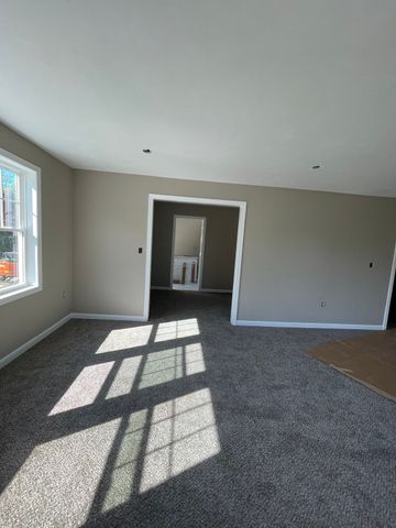 29 Steele St A, Worcester, MA 01607