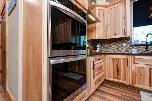 311 Mohican Lane, Lampe, MO 65681