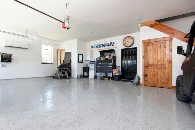 311 Mohican Lane, Lampe, MO 65681