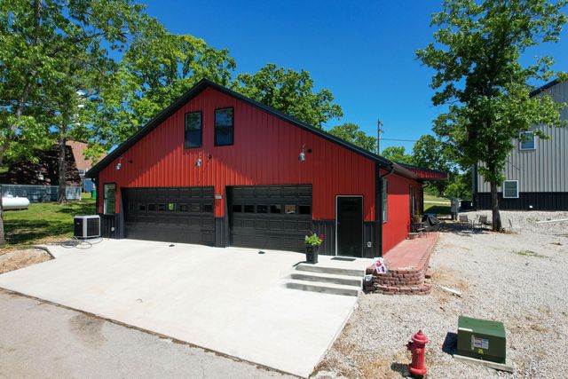 311 Mohican Lane, Lampe, MO 65681