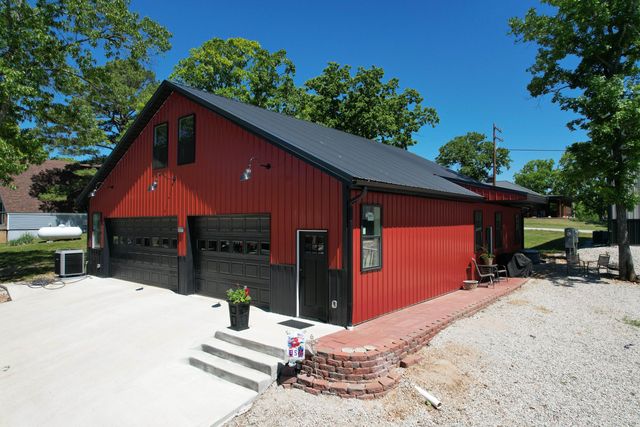 311 Mohican Lane, Lampe, MO 65681