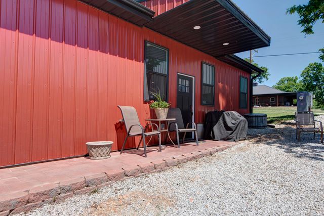 311 Mohican Lane, Lampe, MO 65681
