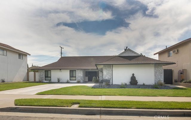 3132 E Locust, Orange, CA 92867