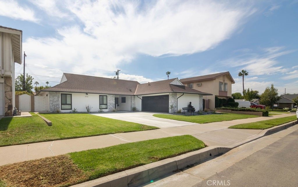 3132 E Locust, Orange, CA 92867