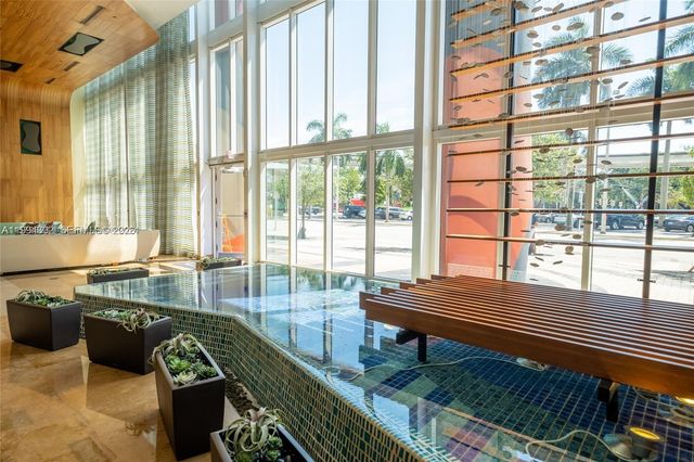 50 Biscayne Blvd 508, Miami, FL 33132