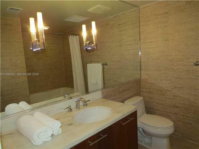 50 Biscayne Blvd 508, Miami, FL 33132