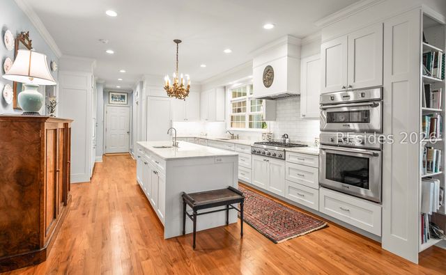 23 Ridge Rd, Beaufort, SC 29907