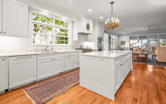 23 Ridge Rd, Beaufort, SC 29907