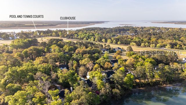 23 Ridge Rd, Beaufort, SC 29907