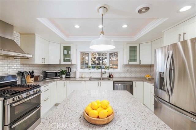 9422 Nantucket Dr, Huntington Beach, CA 92646