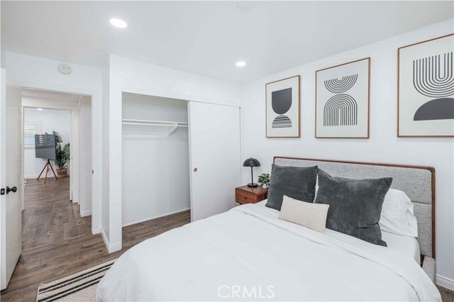 9422 Nantucket Dr, Huntington Beach, CA 92646