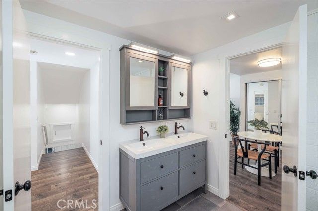 9422 Nantucket Dr, Huntington Beach, CA 92646