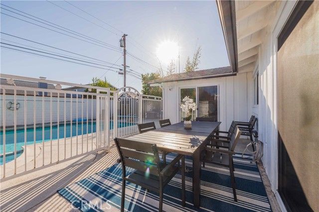 9422 Nantucket Dr, Huntington Beach, CA 92646