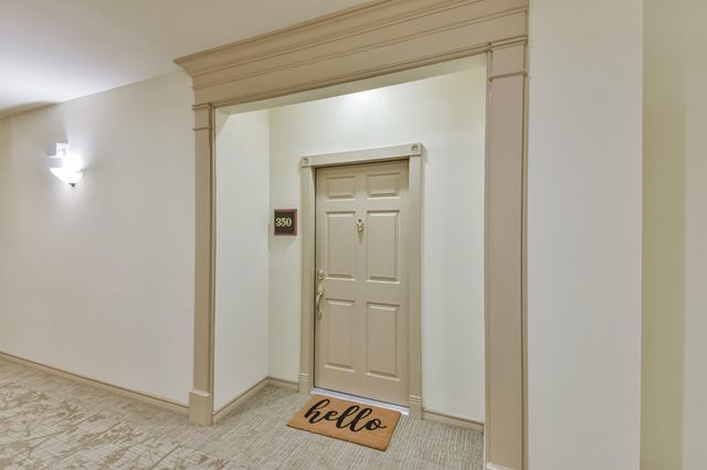 2400 Mccue Road 350, Houston, TX 77056