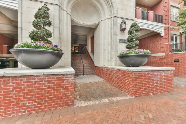 2400 Mccue Road 350, Houston, TX 77056