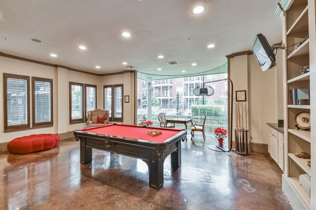 2400 Mccue Road 350, Houston, TX 77056