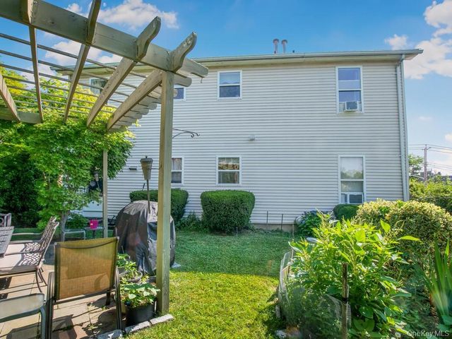 285 Centre Avenue, New Rochelle, NY 10805