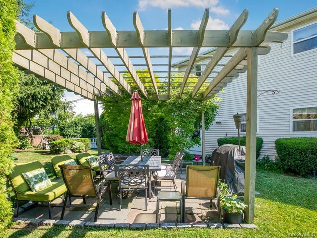 285 Centre Avenue, New Rochelle, NY 10805