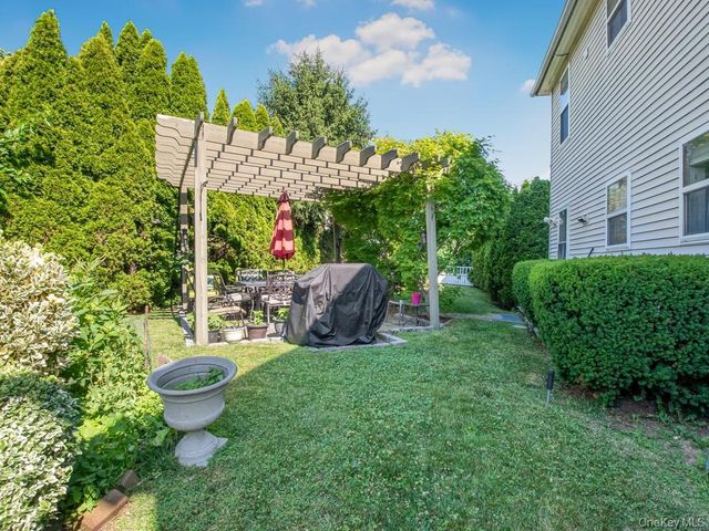 285 Centre Avenue, New Rochelle, NY 10805