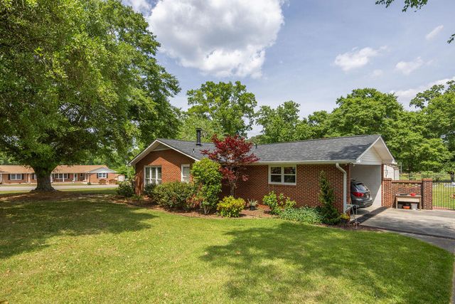 76 Sunset Drive, Johnston, SC 29832