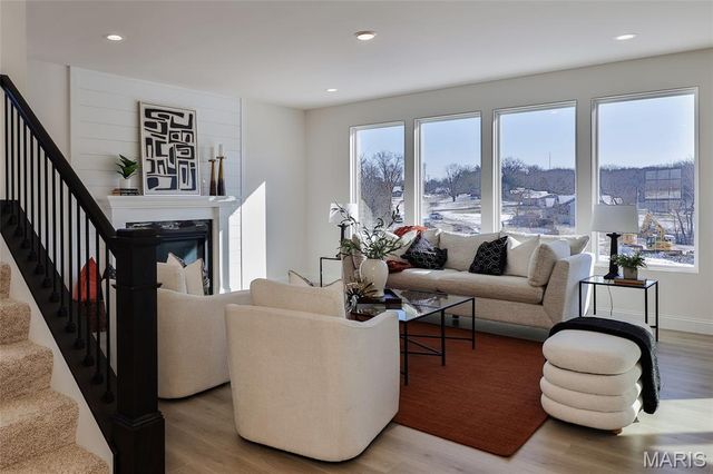 136 Sweetgrass Point Way, Cottleville, MO 63304