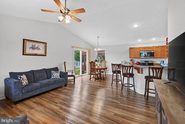 783 IVES ST, Martinsburg, WV 25405