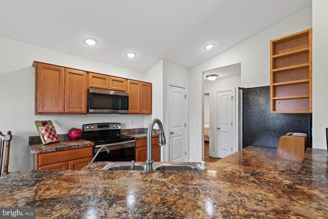 783 IVES ST, Martinsburg, WV 25405